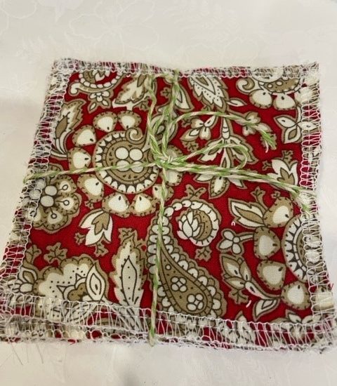 Red Paisley design - washable, re-usable bamboo face wipes x 4