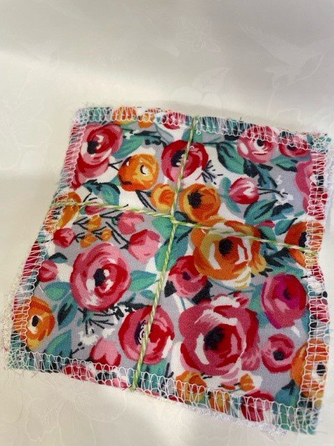 Bright Flower Mix design - washable, re-usable bamboo face wipes x 4 - Image 2